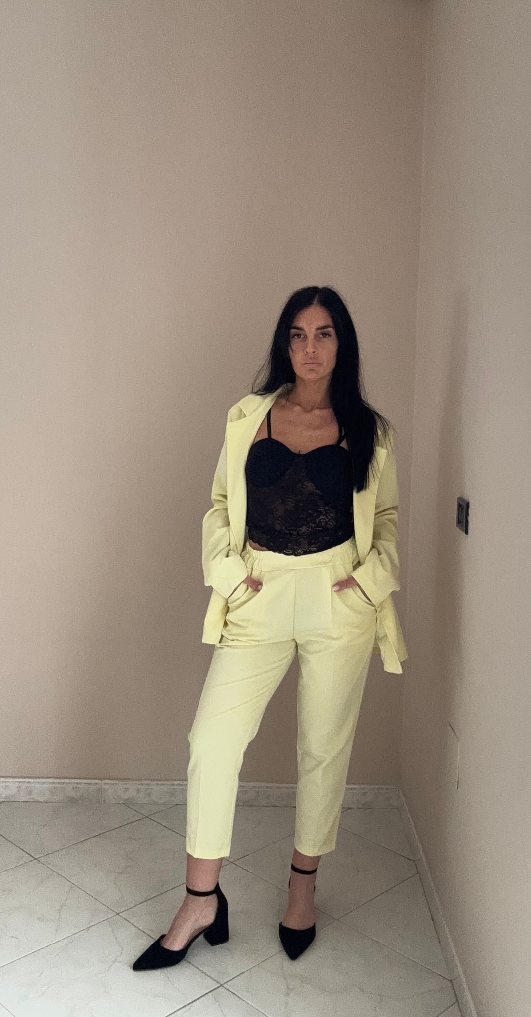 Tailleur Yellow