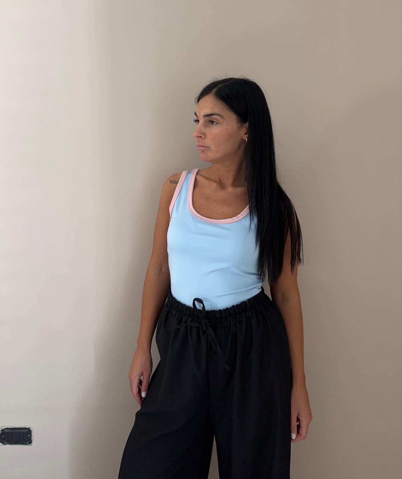 Body smanicato