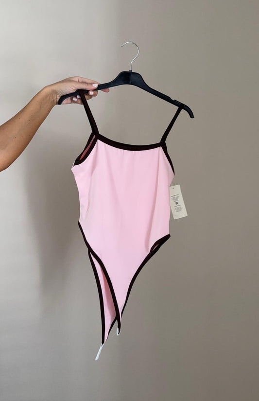 Body con spalline sottili