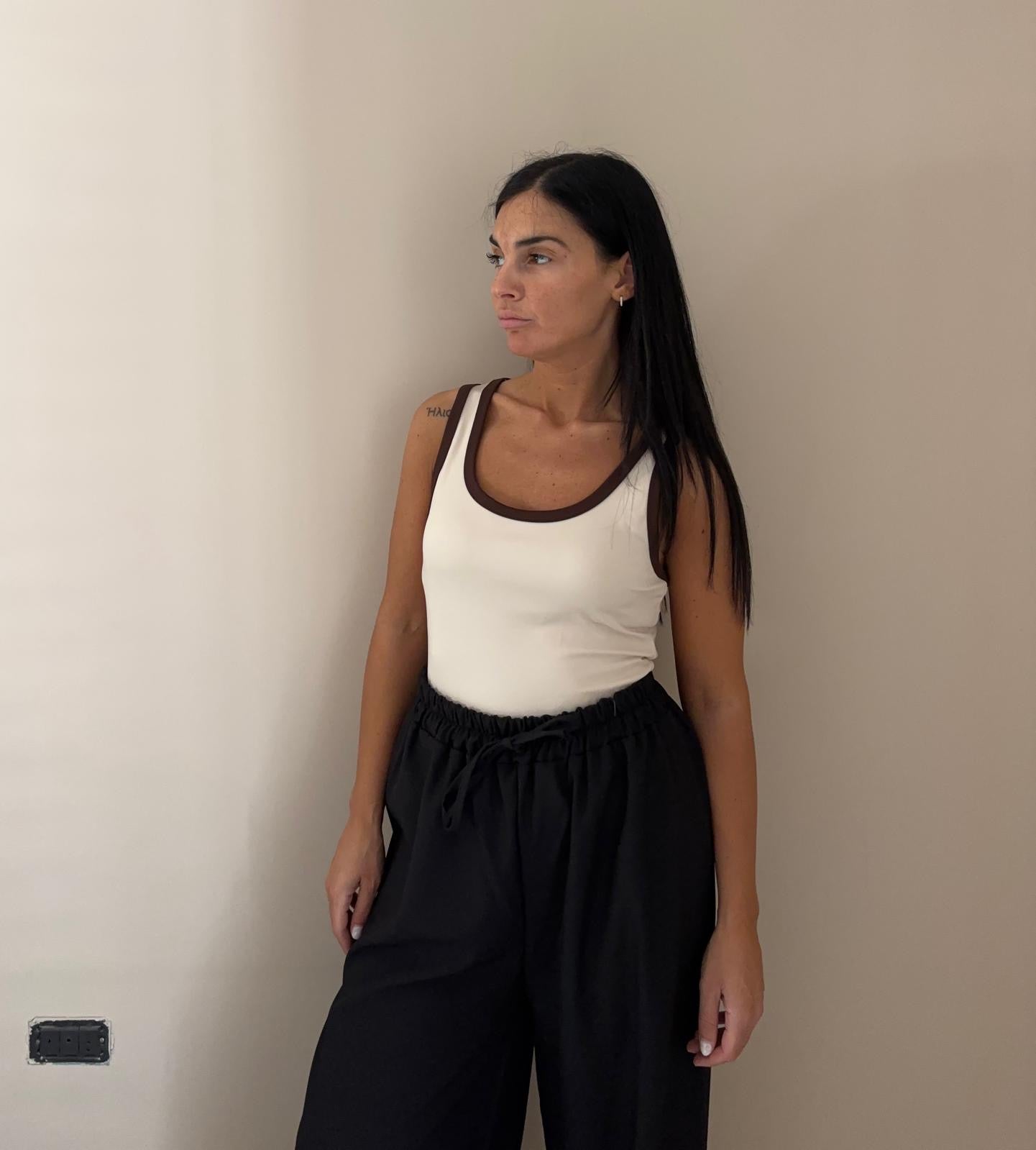 Body smanicato