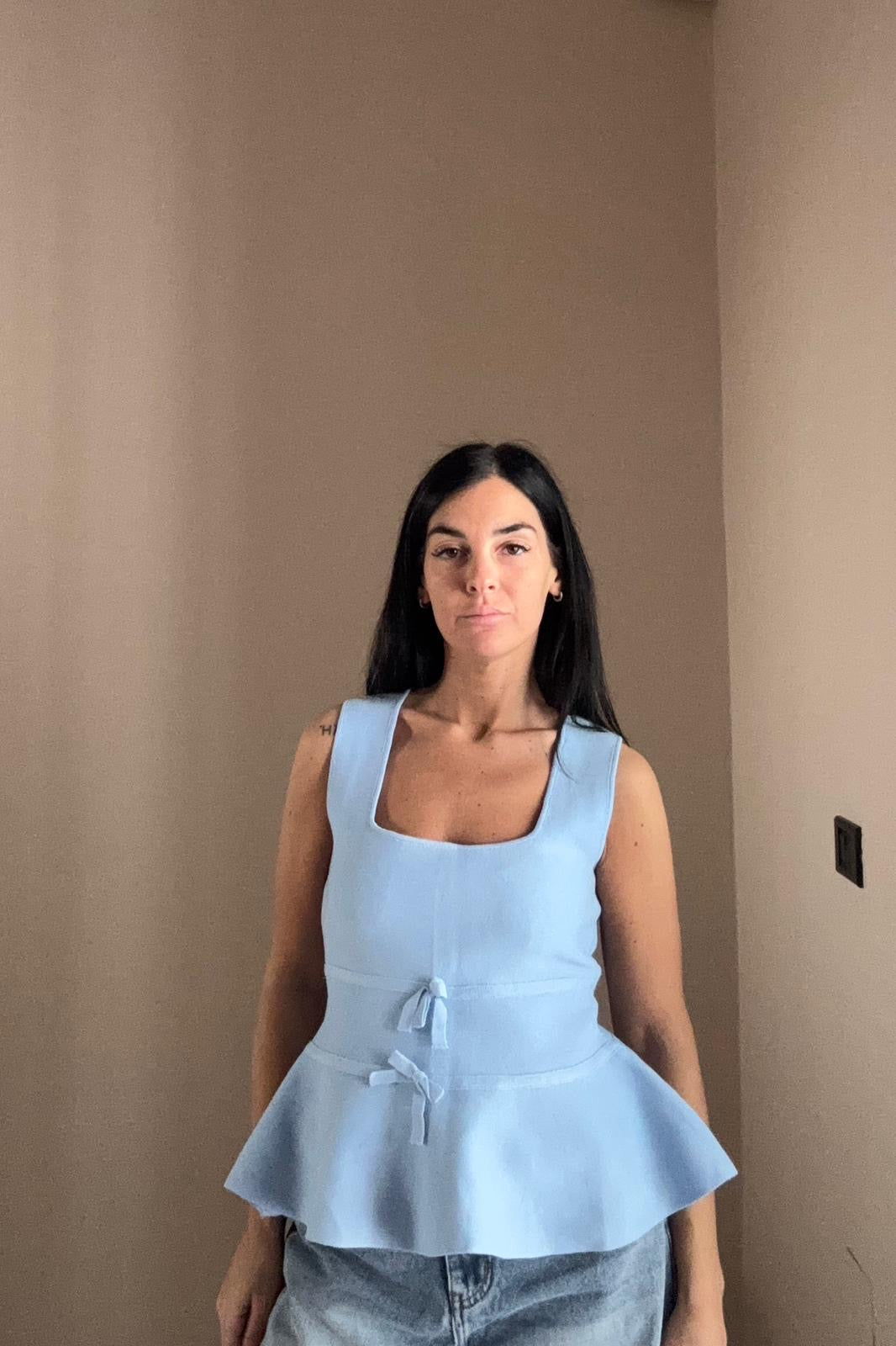 Top Peplum con Fiocchi