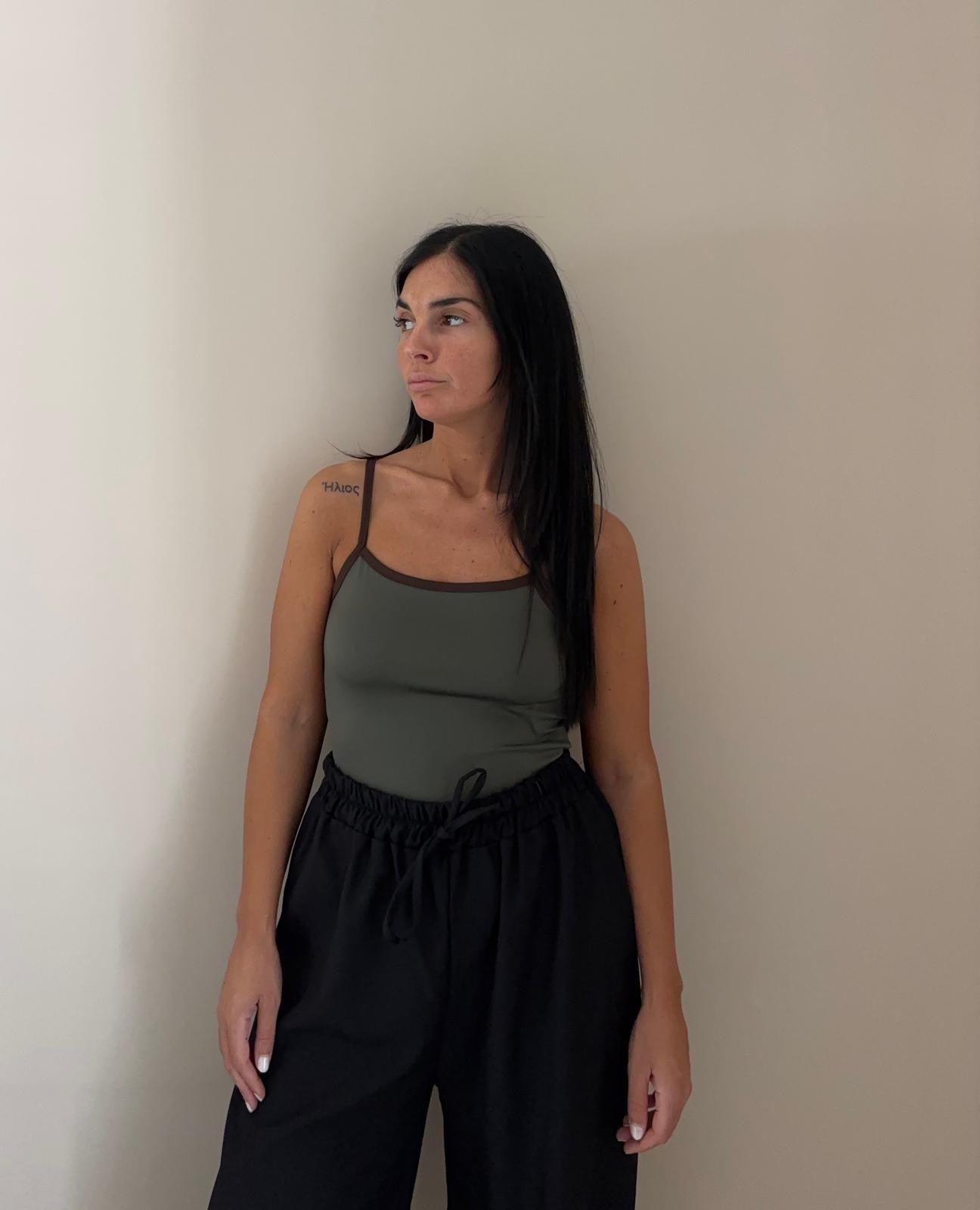 Body con spalline sottili